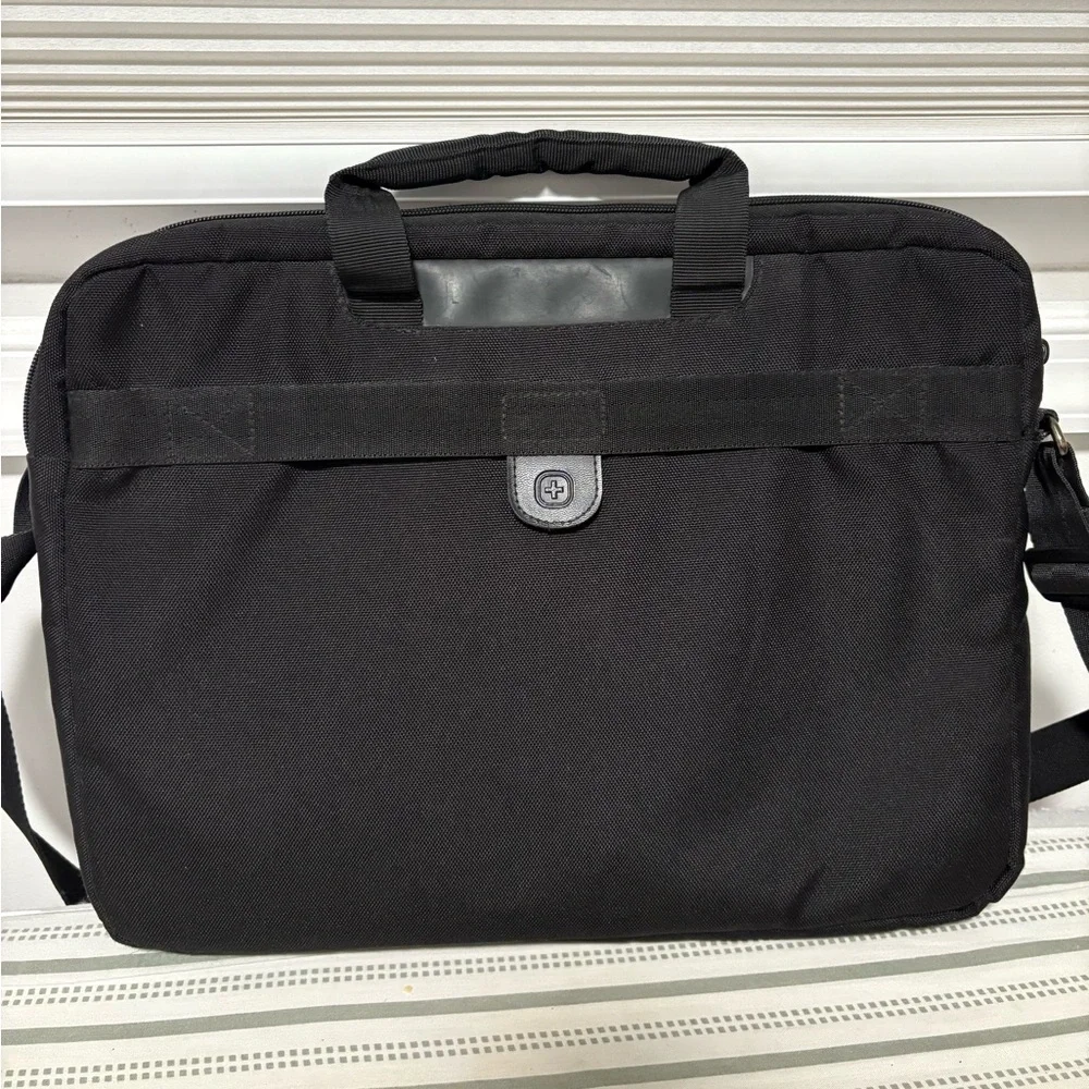 SWISSGEAR Anthem 17